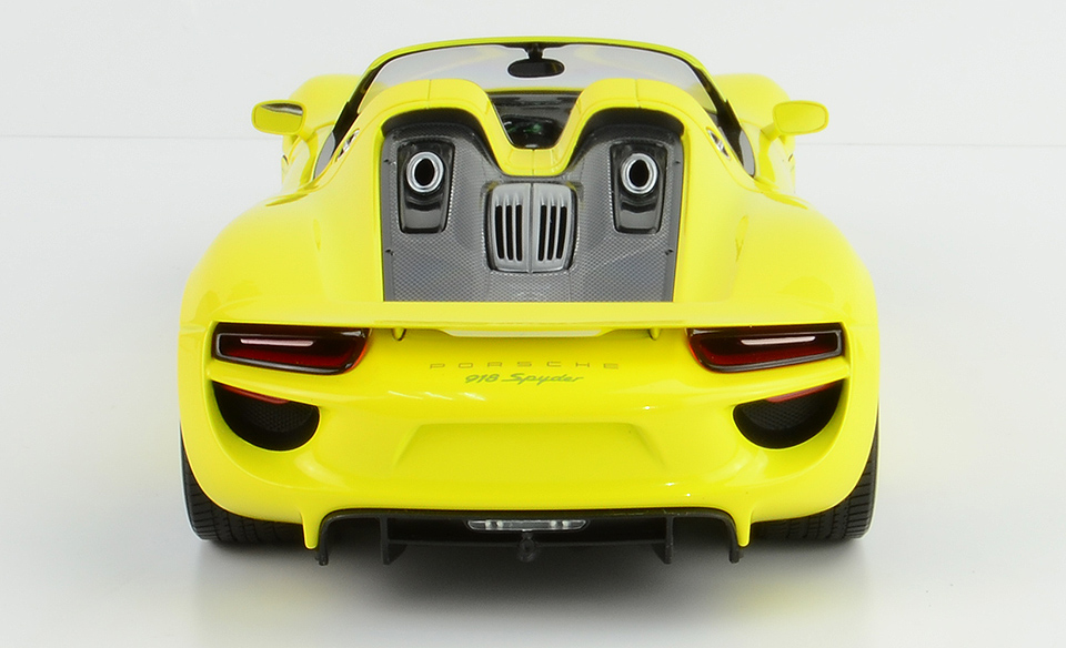 110062434 Porsche918 Sypder 2013 Yellow