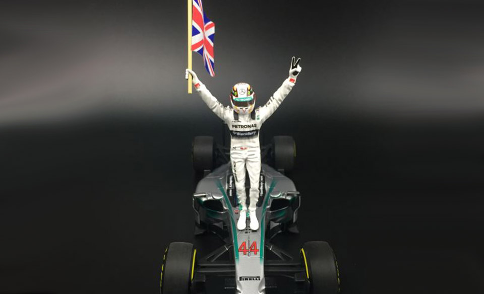 110140644  L.Hamilton Winner Abu Dhabi,World Champion 2014 Mercedes AMG Petronas F1 Team