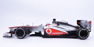 Vodafone McLaren Mercedes MP4-28 J.Button 2013